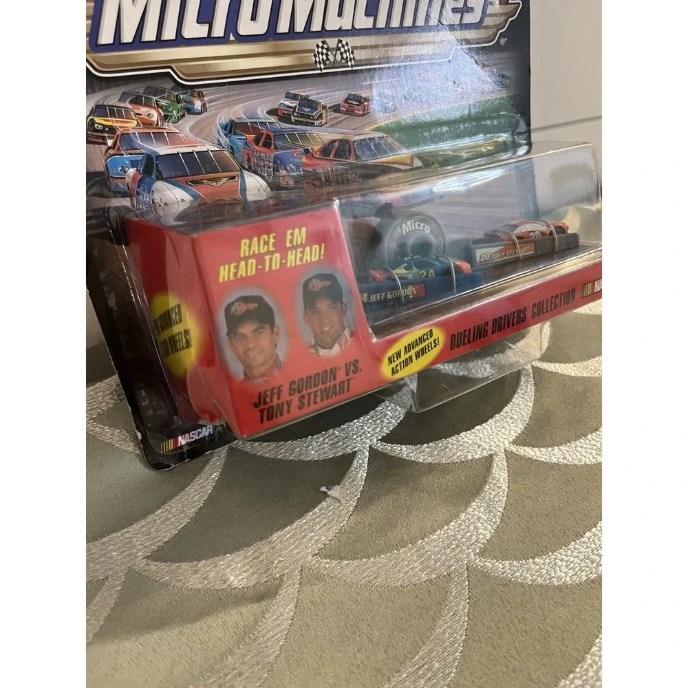 WINNERS CIRCLE MICRO MACHINES NASCAR JEFF GORDON TONY STEWART DUELING DRIVERS